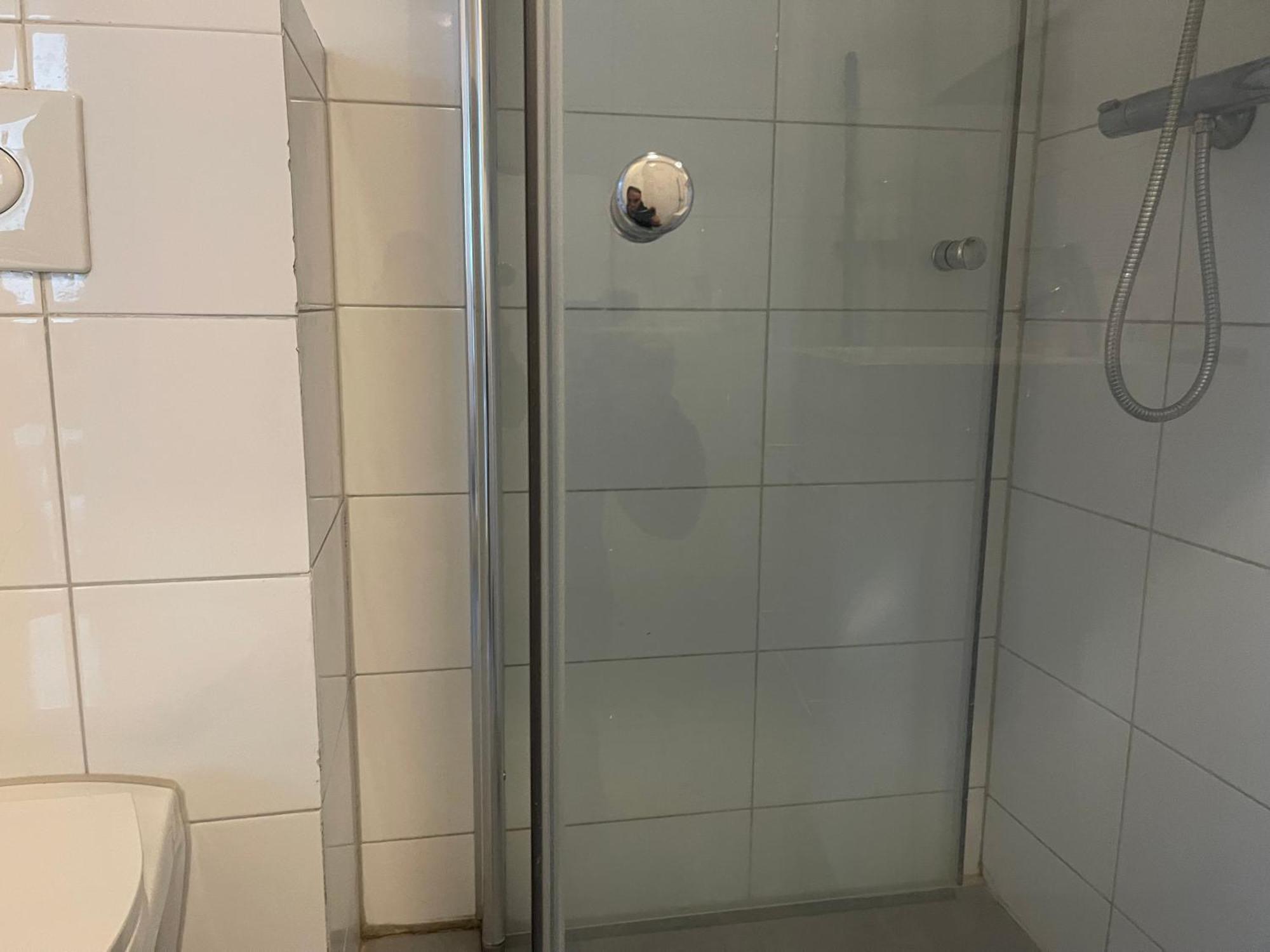 Located At Heart Of Center Appartement *